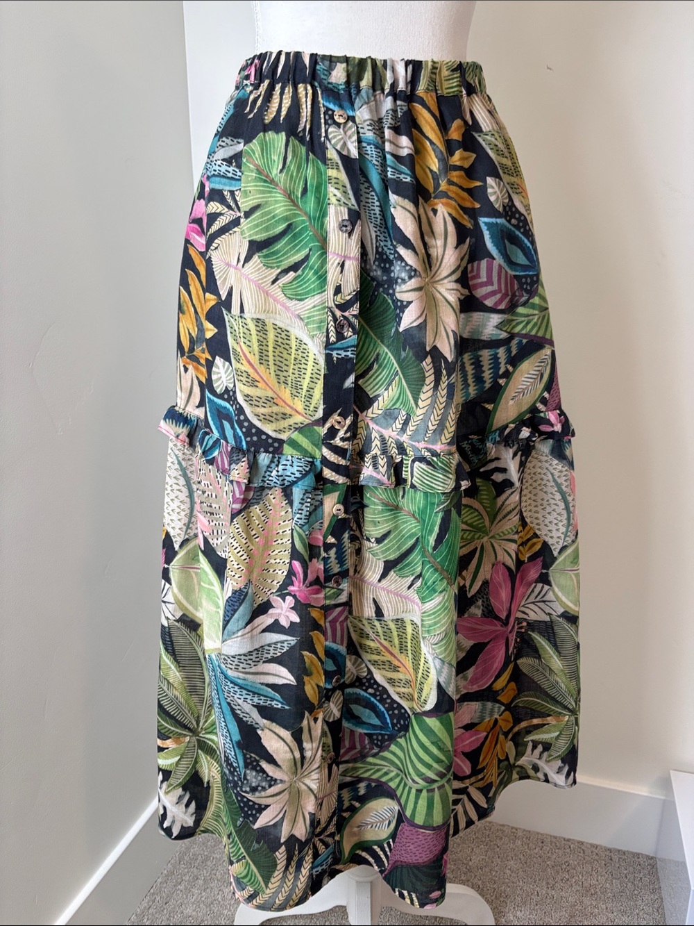 Johnny Was- Tropical Leaf Print Tiered Midi Skirt - Multicolor
